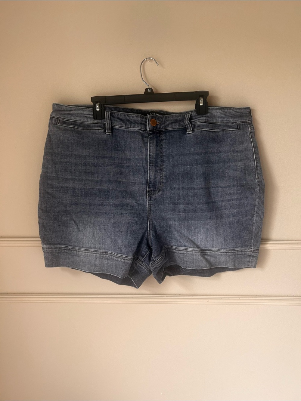 Liverpool Mid-Rise Light Blue Denim Shorts